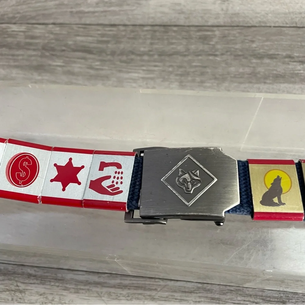 Boyscouts Blue Web Belt Size 28 with 9 Merit Metal Slides Sliders